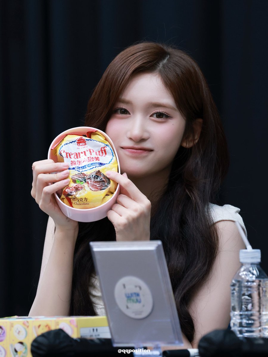 qqposition21's tweet photo. 260712 WM

#IVE #LEESEO #아이브 #이서 https://t.co/AuIi4LFV6t