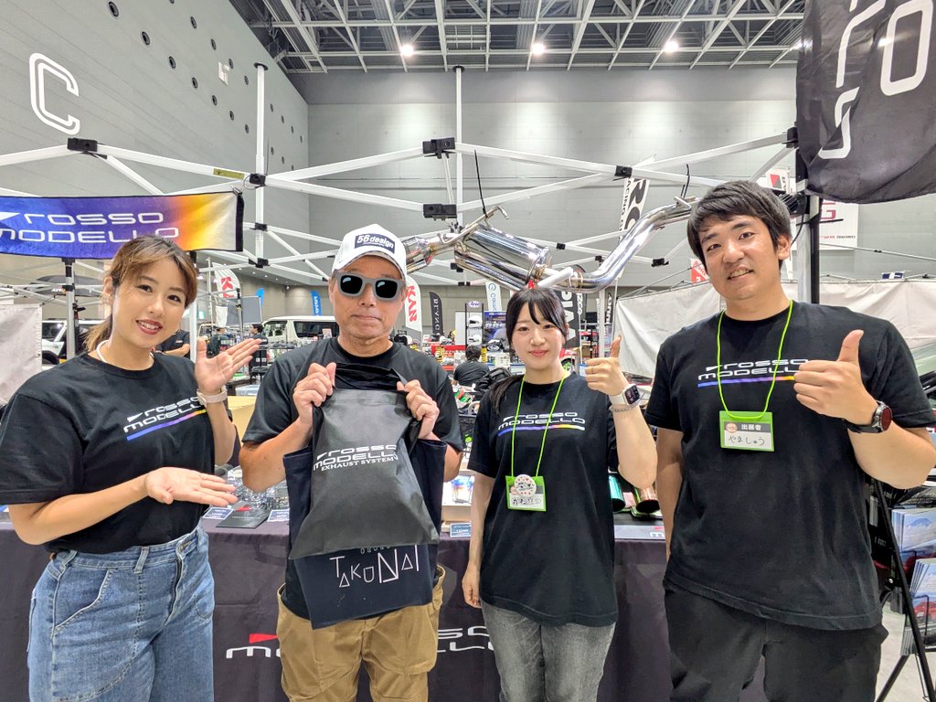 GU74A_Motorider's tweet photo. 2026群馬パーツショー
ロッソモデロブースに寄らせていただきました😄誕プレ🎁も入手出来た😙
兼松由奈さん@yuna_unagi
山下秀さん@yamashu_555
板橋まやさん@mayaitabashi
サイン✏️撮影📸ありがとうございました✨🫶
#ロッソモデロ
#rossomodello
#GPS https://t.co/sHiyM7jXA3
