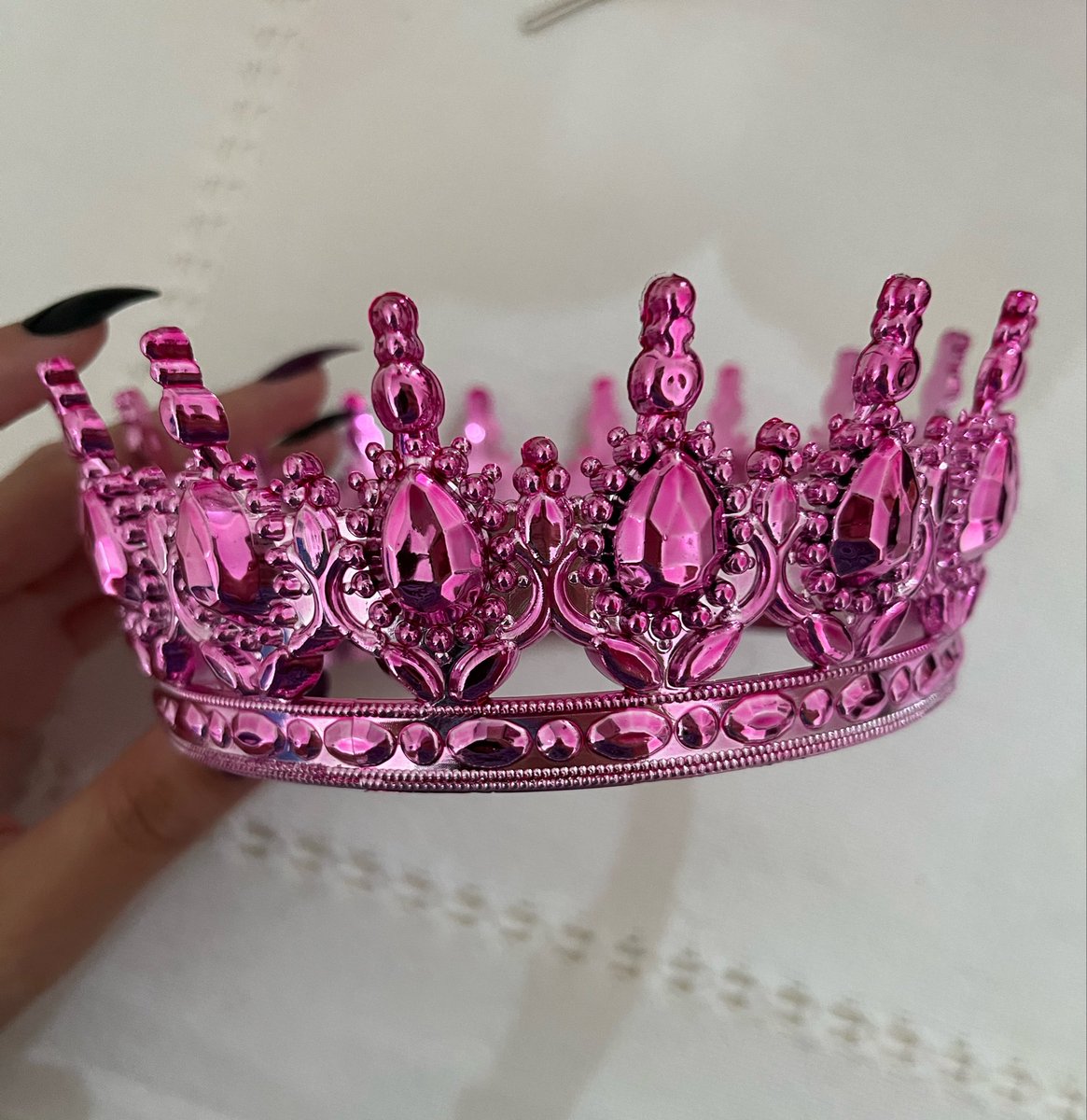 lilusstar's tweet photo. lidya pınar bugun icin tacını almıstım ama son dakika konsere gelemiyorum💗💗💗💗💗 elbet bi gun vericem https://t.co/iqFsnVfFkN