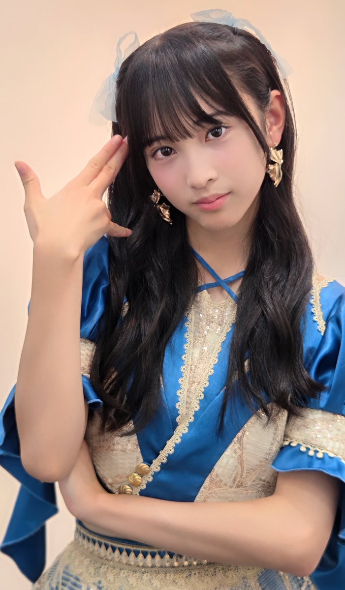 Boom_ch_batten's tweet photo. 「笑顔なしでお願いします」
想像超える強さに怯みました
そして撮り終わってすぐあどけない笑顔に戻る感じ
 #日南心那
  #ばってん少女隊 https://t.co/P0HWChzNCY