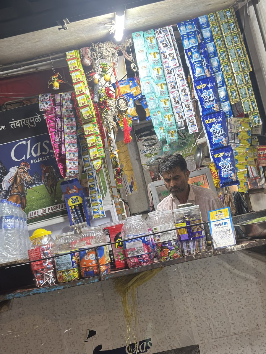 sam___x26's tweet photo. @FDA_MAHARASHTRA @MumbaiPolice @CPMumbaiPolice @mybmc #mankhurd #mumbai #mumbaipolice #gutkha https://t.co/SXYqeUmY6O