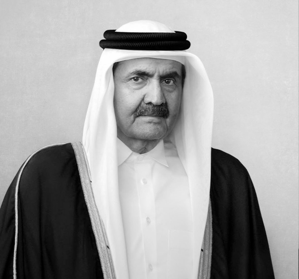 NewslyKSA's tweet photo. 🇶🇦محطات بارزة في حياة أمير قطر الراحل الشيخ حمد بن خليفة آل ثاني

🔹أسهم في تشكيل ملامح قطر ا��حديثة
🔹ولد في الدوحة عام 1952
👑تولى ولاية العهد عام 1977
🇶🇦أصبح أميرا لقطر عام 1995
🤝سلم الحكم لنجله الشيخ تميم بن حمد عام 2013
🏆فازت قطر باستضافة كأس العالم 2022 خلال فترة حكمه https://t.co/91XUCfUu31