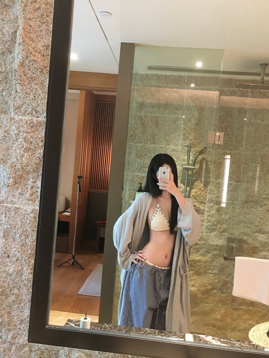 ada860h's tweet photo. 热烈了🥵 https://t.co/n8LNcaHGUF