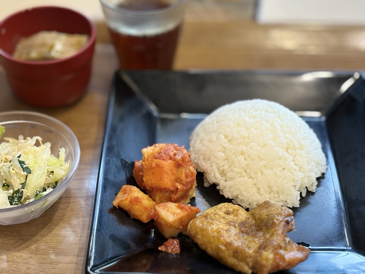 lady_nada1969's tweet photo. JICA食堂でインドネシア🇮🇩料理を食べて来ました♪ https://t.co/TAMASVOkqa