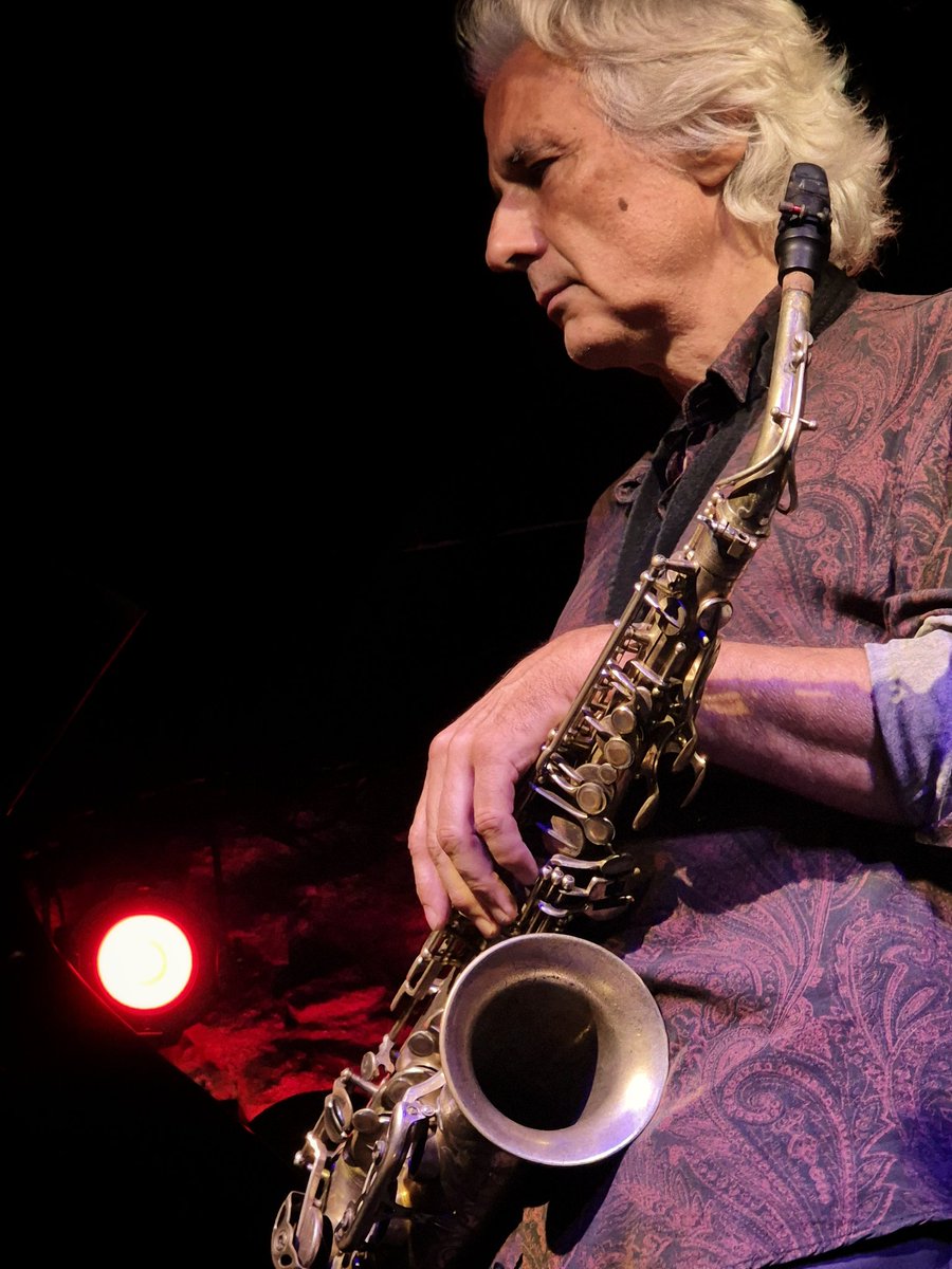JazzCfree's tweet photo. JAZZ:
Jazz in color.
Sax player Perico Sambeat.
Perico Sambeat Grupo.
Festival Mas i Mas 2026.
Jamboree Jazz Club.
Barcelona.
📷 Photos by JazzC.
#jazz
#jazzphotography
#pericosambeat https://t.co/wDQ7Fi2kNB