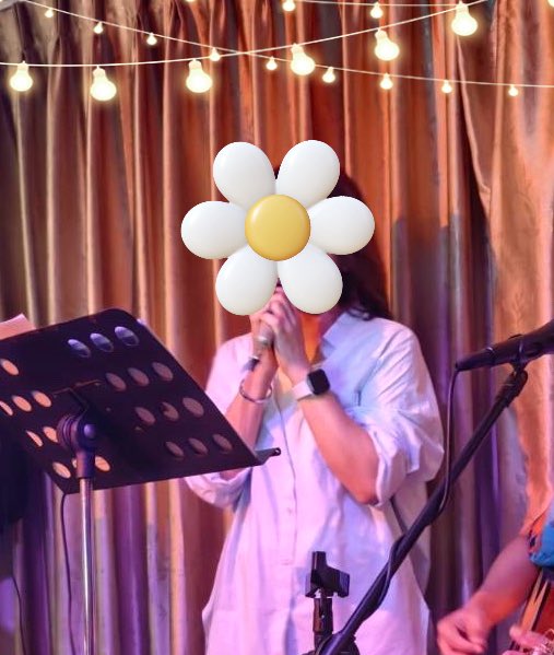 medee_T's tweet photo. 🌸 สัญญา คราวหน้าจะแต่งตัวให้เช็กซี่กว่านี้นะ 555 … 😂😂 #playlife

#คู่แท้
#เรียลทำงาน https://t.co/ldKFBuaFRl