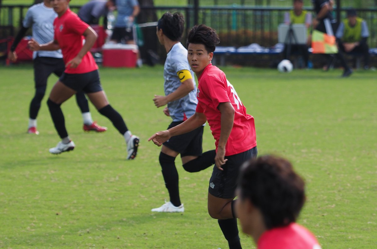 roassoofficial's tweet photo. 【トップチーム】
7/12（日）#ロアッソ熊本 はヴェルスパ大分とトレーニングマッチ（25分×4本）を行い、5-1勝利しました。
得点者は #べジョンミン 選手が2ゴール、#渡邉怜歩 選手、#飯星明良 選手、#那須健一 選手です⚽
日曜日ということもあり、暑さ厳しいなかでの試合となりましたが、たくさんの方々にお越しいただきました。誠にありがとうございます。
結果は👉https://t.co/cL5Nx1mrzA

「クオリティや課題も見えたのでレベルアップして、開幕から良いスタートが切れるようにしたい」と試合後に片野坂監督が語っていました。
全員で一体感をもって準備を続けます。

#ロアッソ熊本 
#やりきれだしきれつかみとれ