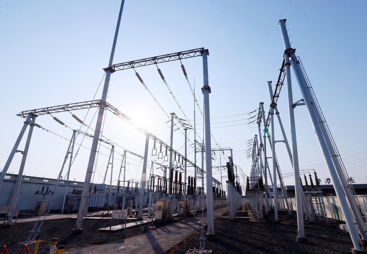 cinitalia's tweet photo. La Cina rafforza ulteriormente la capacità di garantire la fornitura di elettricità durante i picchi di domanda
https://t.co/2tfI0B6yEh https://t.co/jBE890dxf5