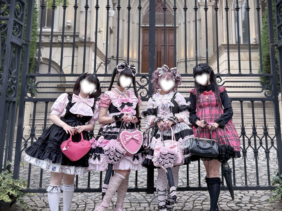 xx1_ai's tweet photo. ┊        ┊       ┊       ┊        ┊
┊        ┊       ┊       ♡        ┊
┊        ┊       ┊    .           ˚  ♡
┊        ┊       ♡       ⋆
┊        ┊                          ⊹
♡    ⋆  ┊    .      ˚
      .     ♡      🖤×🩷 𝑜𝑢𝑡𝑓𝑖𝑡.𖥔 ݁˖ https://t.co/dOJJ3fK1GV