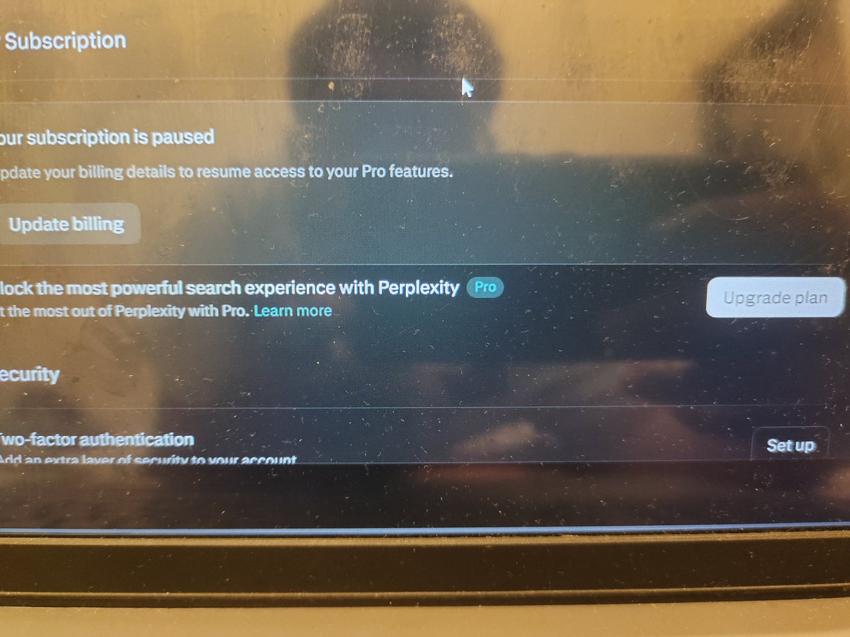 _dark_carnage_'s tweet photo. @yabhishekhd Bro, my account says paused , what to do ? , leave it as it is or something needs to be done ? https://t.co/dUiJaPNMv1