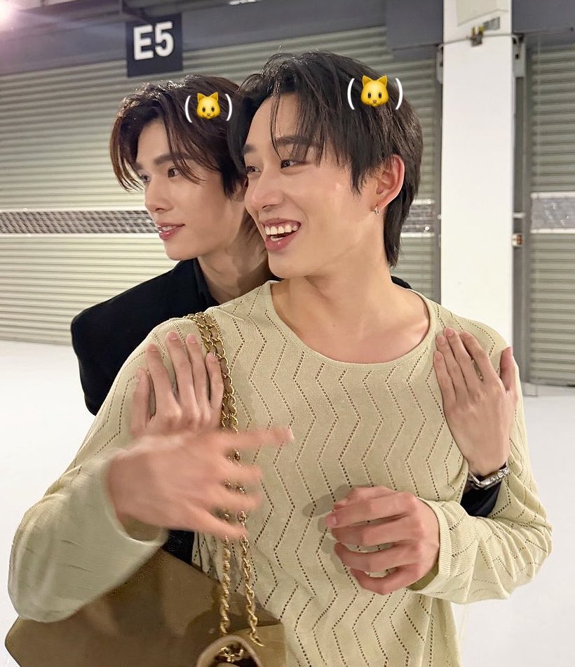 blancheandbluu's tweet photo. เหมียวเหมียวหนิ🐱🐱💕💕

#est_rvp #phuwintang https://t.co/NHP8rHX1ws