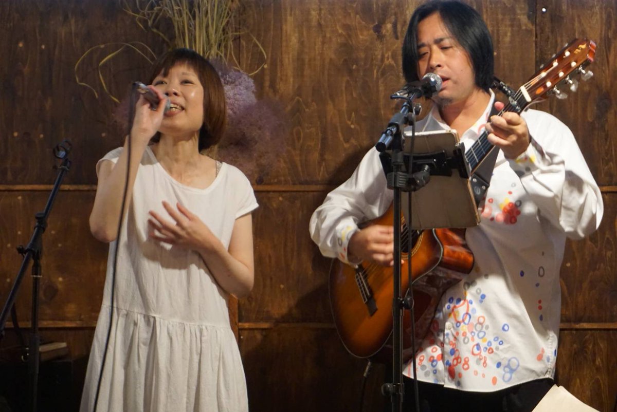asaake_2023's tweet photo. あさが明ける前に vol.6
皆様、ありがとうございました！

ぞうつかいになった。(なっちゃん)が最後にレアな曲を歌ってくれてグッときた。やられたなあ。。
長い付き合いにあらためてありがとう！

スペシャルな夜になりました✨

次回の10周年企画は、8/8 (土) 今池CURA です。ぜひお越しください！ https://t.co/HSJEZvG2Zc