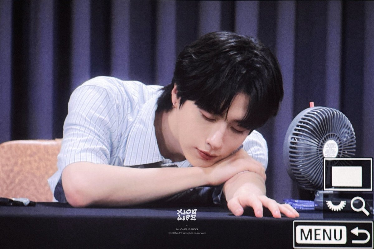 XIONLIFE_110's tweet photo. 260712 #손동주

#oneus #xion #원어스 #시온 https://t.co/NHyBjlvGMm