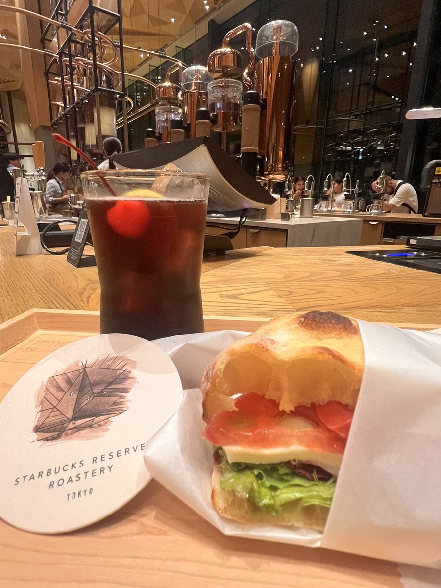 cek9604's tweet photo. １次試験終了！！
今日はやけ飲みです☕️
※アルコールは飲めません https://t.co/1Q6vViEJLM