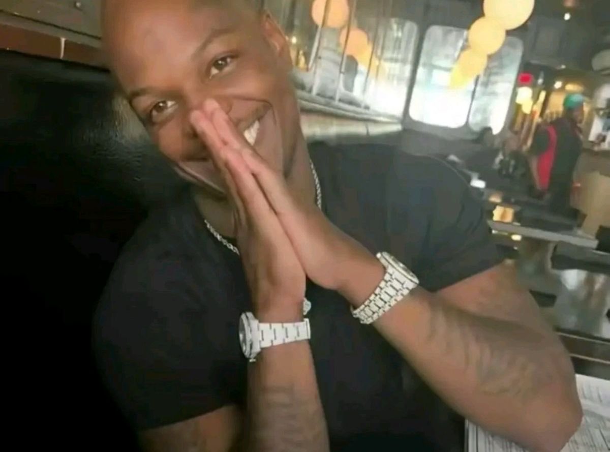 rabidbun44's tweet photo. @kur0m1skeleton Death note mentioned and absolutely https://t.co/Wh7X4ENeOo