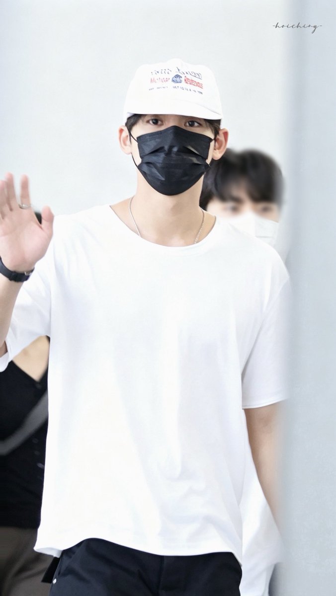 lololohoiching's tweet photo. 260712 HKG✈️ICN

잘 가～다음에 또 봐🫶🏻👋🏻
#MINGYU #민규 #김민규 #ミンギュ
#세븐틴 #SEVENTEEN https://t.co/ZIDdONKcSK