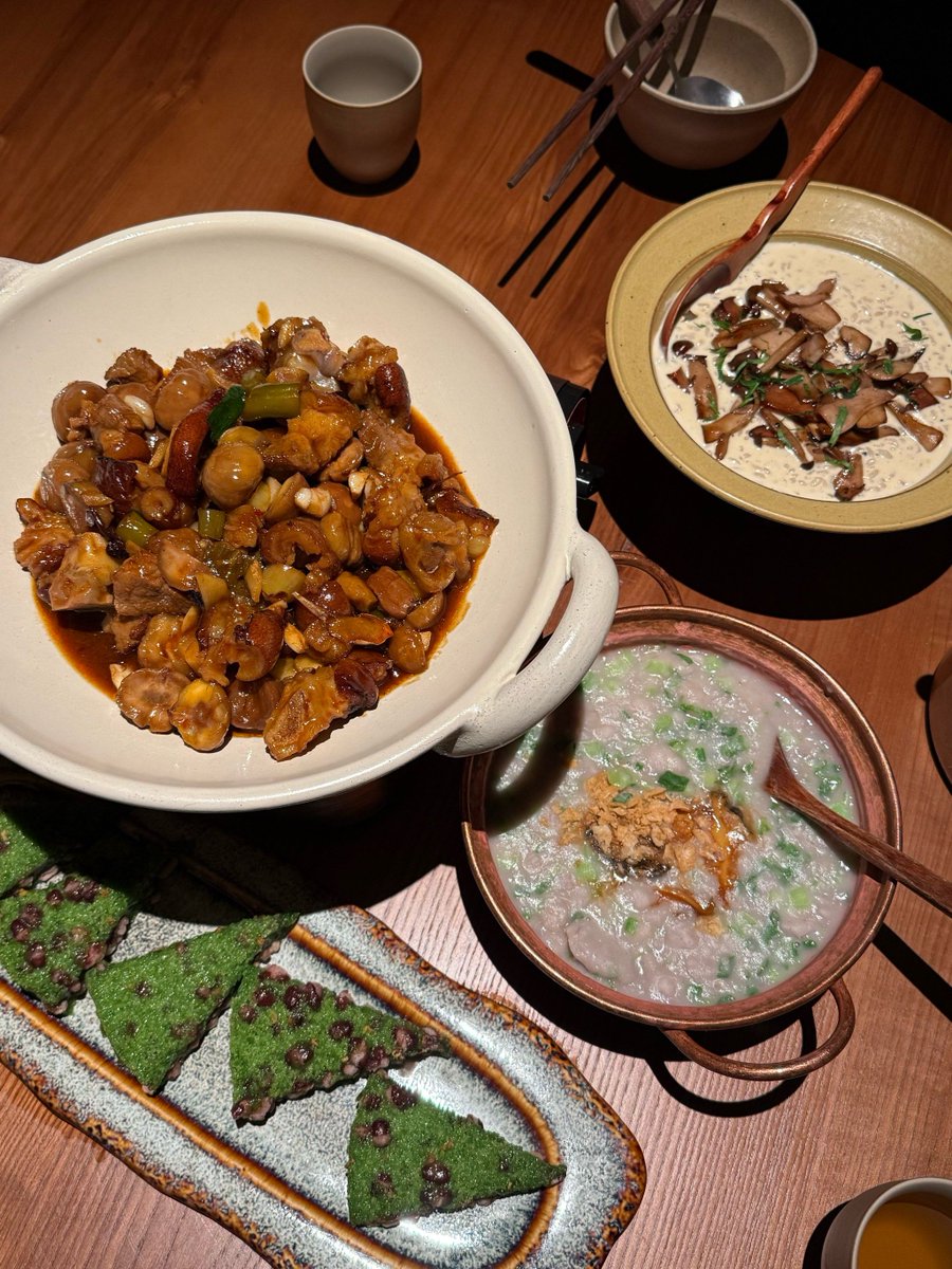 MarciUCrew's tweet photo. Just found the most amazing hidden gem! The truffle risotto here is creamy, packed with rich umami, and the truffle aroma hits you with every bite. Perfect cozy dinner spot—highly recommend! https://t.co/qPgD3AlXZh
