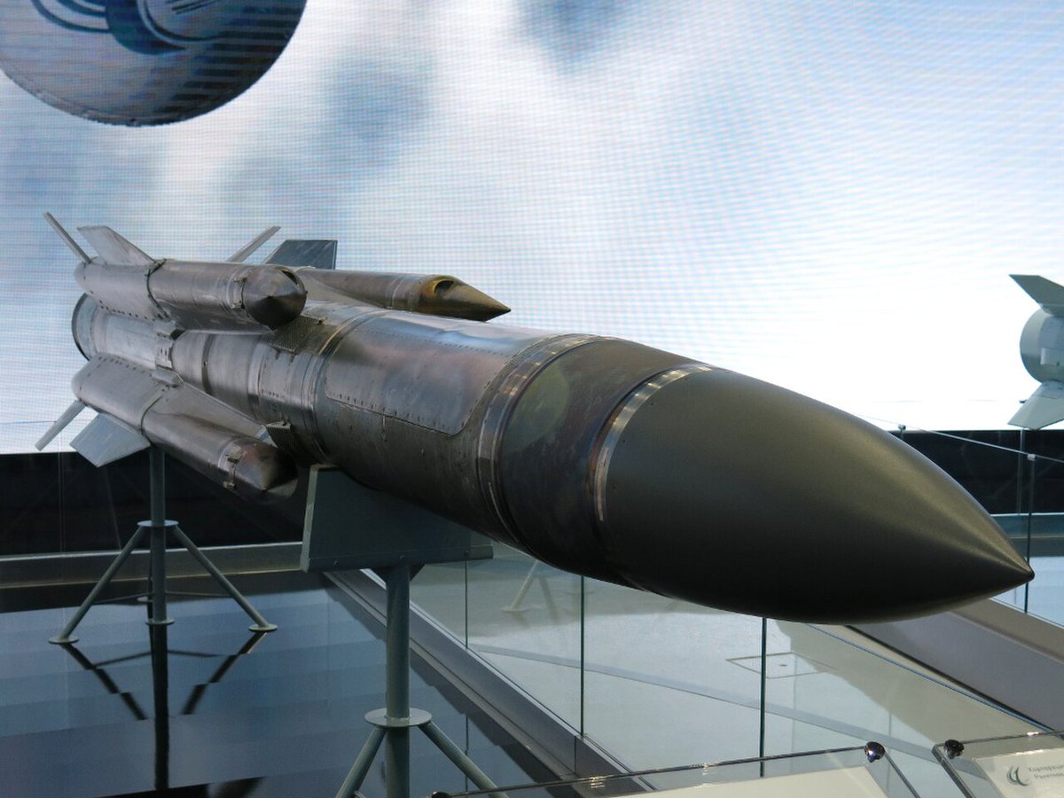 mbohnert's tweet photo. Last night, Russia struck Ukraine with a variety of missiles. One stands out, the Kh-31. It is designed to take out  radars and support other missions. 

It is somewhat an unusual choice given almost everything else fired were shaheds.

We know very little, other than the Kh-31's were used in the southern axis i.e. Zaporizhzhia or Kherson. We saw these were used as well on July 10th. Back to back. One clue is they may have been used alongside Kh-59 or Kh-69 missiles. All there are pictures below and labeled.

Kh-31 are similar in role to the U.S. HARM missile. These are used to suppress enemy air defenses. Their goal is not exactly to destroy targets, but rather https://t.co/oG914j0SpK on air defense radars. This forces the radara to shut off and move before the missile arrives. These missiles are fast but relatively short ranged.

As an example, if a flight of aircraft are on a strike mission, fights may fly forward and attempt to sweep enemy fighters. Aircraft carrying missiles like thr Kh-31 shoot at SAM radars. Then the aircraft with strike munitions fly forward. These are complex missions and require significant practice to get the timing right. 

So what were they used for. We don't know for sure, but we have some clues. For werks now I have been saying the only realistic way Russia has to stop the Ukrainian Hornet and other UAV threat that is ravaging their logistics around Crimeais to use their air force to aggressively target Ukrainian Drone Forces on the ground. 

I assumed Russia may try to use their FAB glide bombs as they can stay relatively safe. 

The Kh-59 and Kh-69 are kind of reasonable alternatives. The Kh-59 is a missile with final guidance TV controlled by the launching aircraft, so it can see and directly strike a target. Good for this role, but the launching aircraft has to stay in comma range. 

The Kh-69 is the Russian equivalent of a Storm Shadow and not really formmoving targets 

If both the Kh-31 and Kh-59 are being used together, we may be seeing the first attempts to go after the Hornets, FP-2's, etc targeting Crimea. This would be an improvement in Russian capabilities and/or training for future missions. 

Worth keeping an eye on. 

As always, sources in a thread below