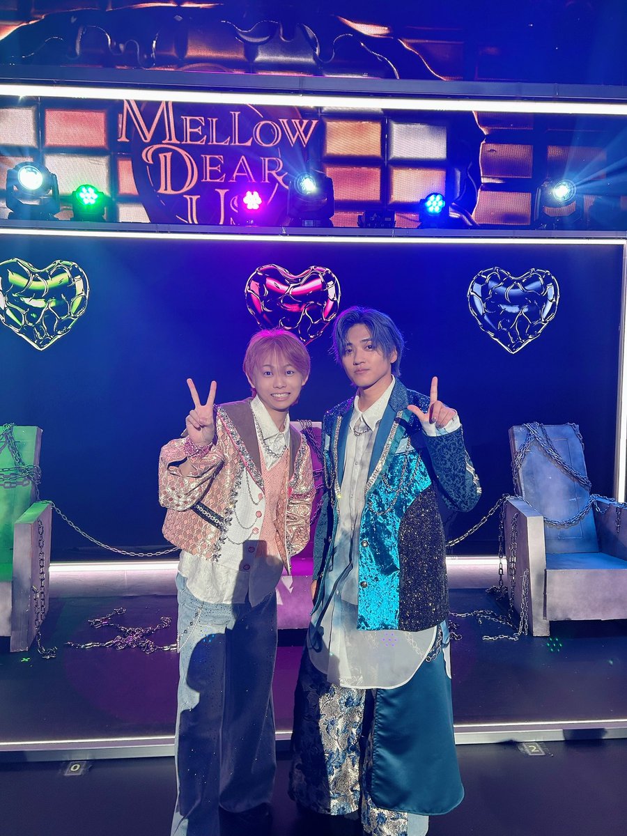 aoni_official's tweet photo. #辻史人
#服部想之介

 【あんさんぶるスターズ！！
MELLOW DEAR US 1st JAPAN Tour Final
「NICE to meet YOU!!」DAY2】
〈7月12日(日)開催@横浜BUNTAI〉
https://t.co/xrgWdSjjAq

単独ライブ、無事にDAY2も終演！
沢山のDearsの皆様と忘れられないライブを過ごせて2人も感無量でした！
応援してくださった皆様ありがとうございました！！
またお会いしましょう！

#あんスタ
#ナイチュー