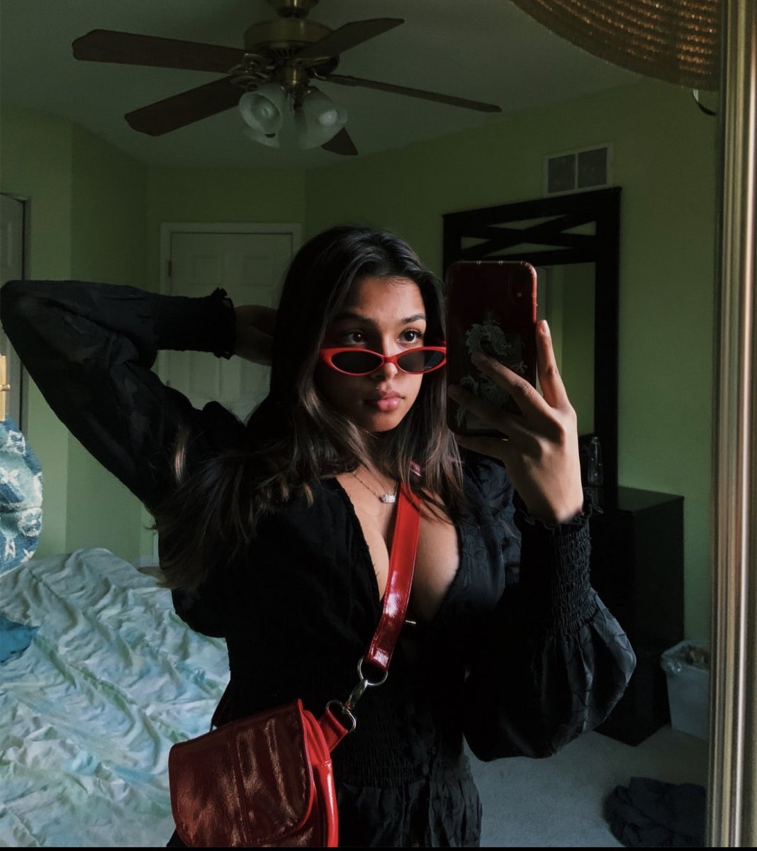 Goond1an's tweet photo. Tell me all the things you fantasize doing to priyankas fuck holes, she knows her only purpose is to pleasure cock 🍆💦

Drop your cocks and fantasies in the comments ��� https://t.co/B6xuFkqhjK