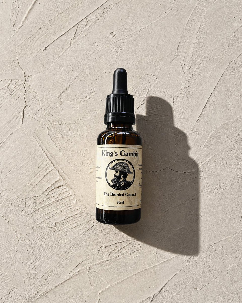 BeardedColonel's tweet photo. Thirty millilitres of King's Gambit beard oil. Amber glass, black dropper, honest weight.

Small bottle. No wasted anything. https://t.co/Iy7Mmc1KuD