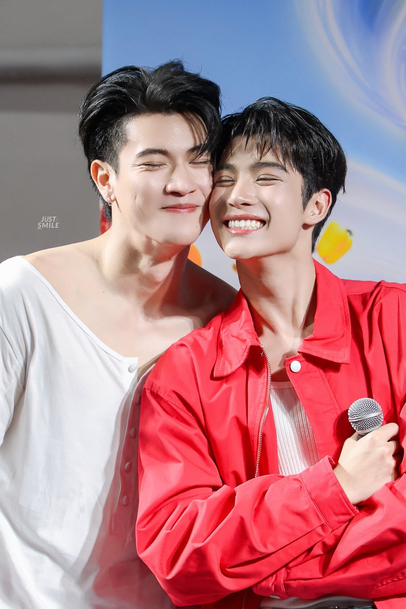 Snapjustsmile's tweet photo. จุ่มแก้มมมมมมม มีคนไม่ไหวละ👀💕

ꔛ @innjakkrasin @Ongsacelcius1 ✧

#InnOngsa #อินองศา
#GowholesaleXInnOngsa https://t.co/Fd9m2ecm23