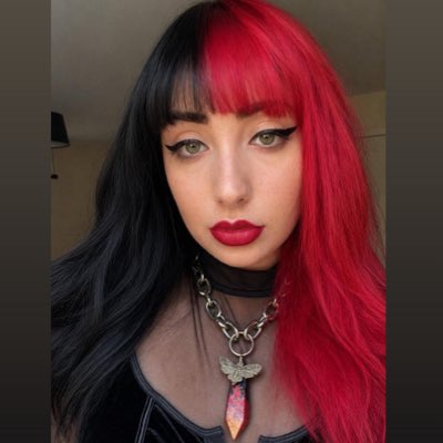 elliehartleeey's tweet photo. #NewProfilePic https://t.co/bjbKeVm2DL