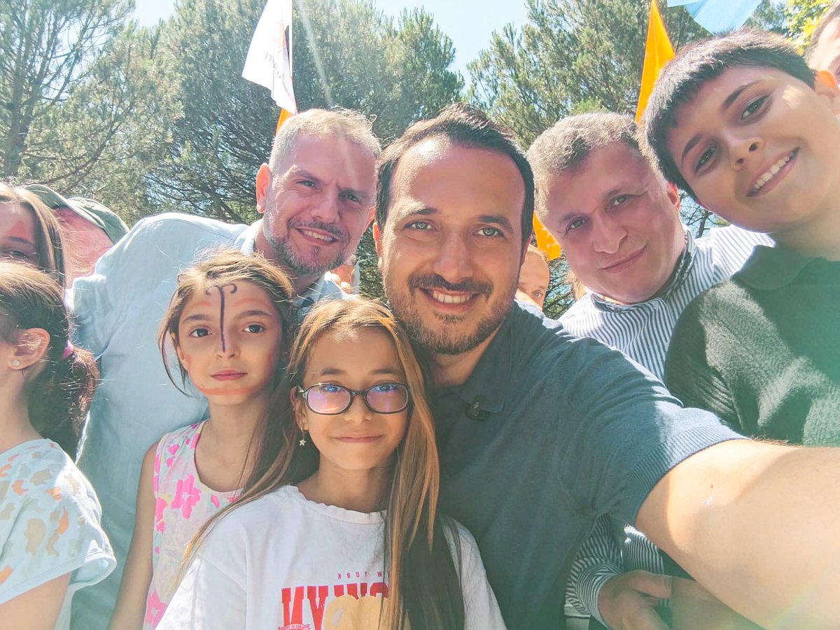 abdullahozdemir's tweet photo. Hafta sonu demek piknik demek, 7’den 70’e buluşmak, bir araya gelmek demek.

📍Bayrampaşa İlçe Teşkilatı Pikniği

@Mehmetacar53 @ibrahimakn https://t.co/f8LX5Cz3AP