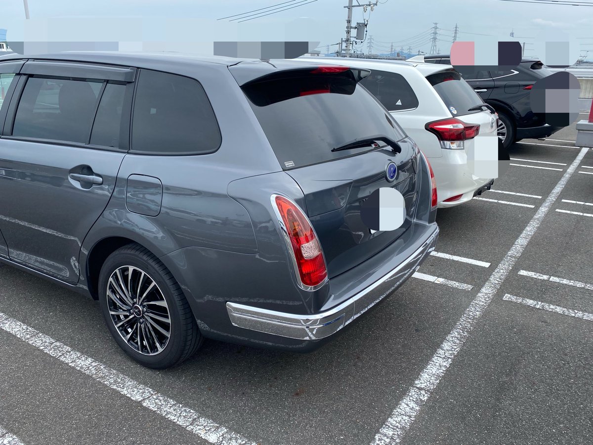 Comrade_Nova's tweet photo. 今日は映画見た帰りの買い物先でリューギのベース車のフィールダーくんを見かけたのでトナラーしてマイリューギと見比べるなどしました_(:3」z)_ https://t.co/pQKge6KA53
