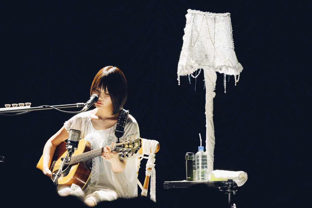 demon_god's tweet photo. RT @aNo2mass: 『天国未遂』弾き語りライブでした。
大阪市中央公会堂、拍手と泣き声が響き渡る空間で、じっくり耳を澄まして歌を聴いてくれて、よろタコなんぞは言えなかったです🐙
またここに歌いにきたい。有難う御座いました。 https://t.co/pestzo5wfv