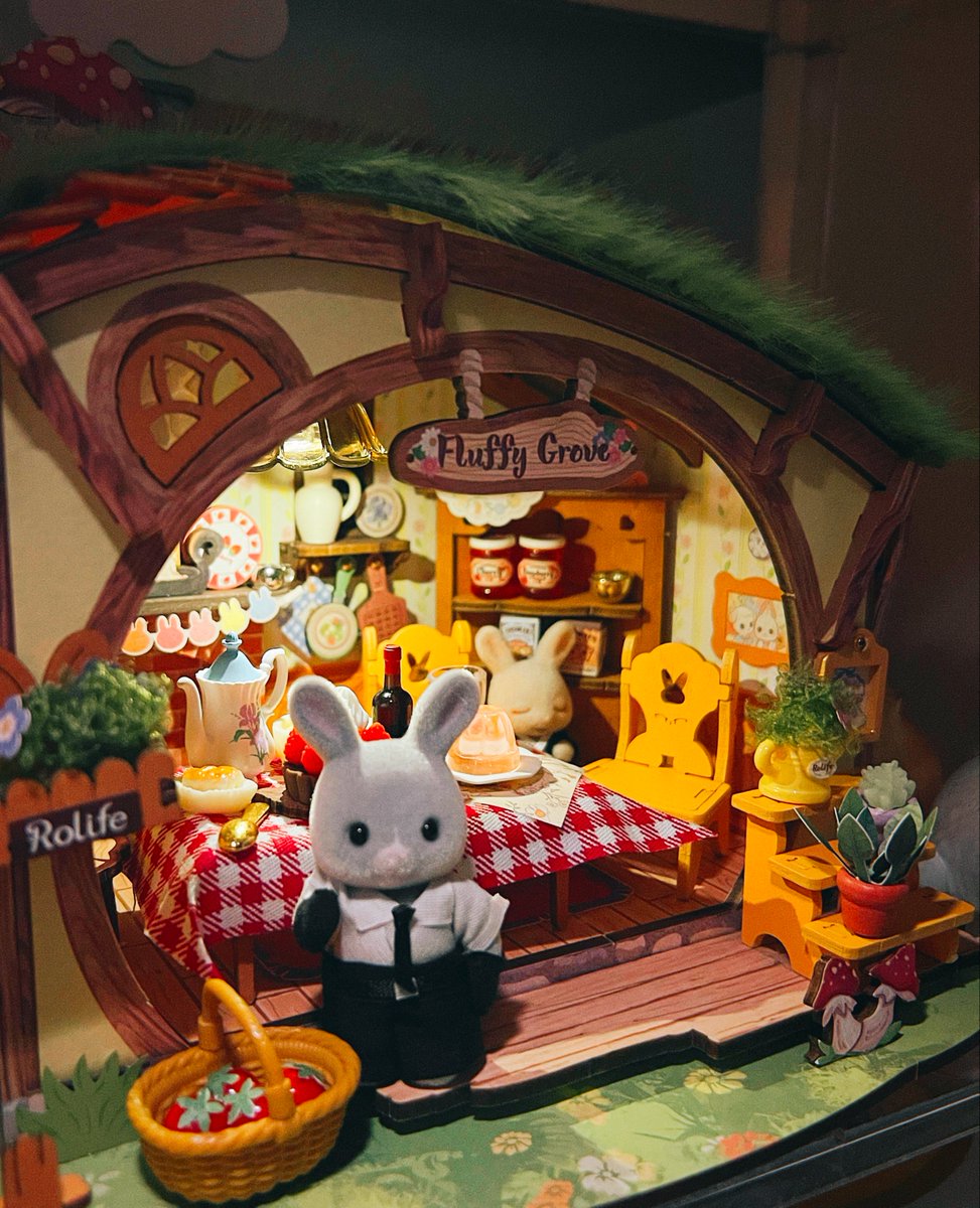 Gsei333's tweet photo. 🍓🐰🍄🪴💐 https://t.co/SWhhn7QVRY