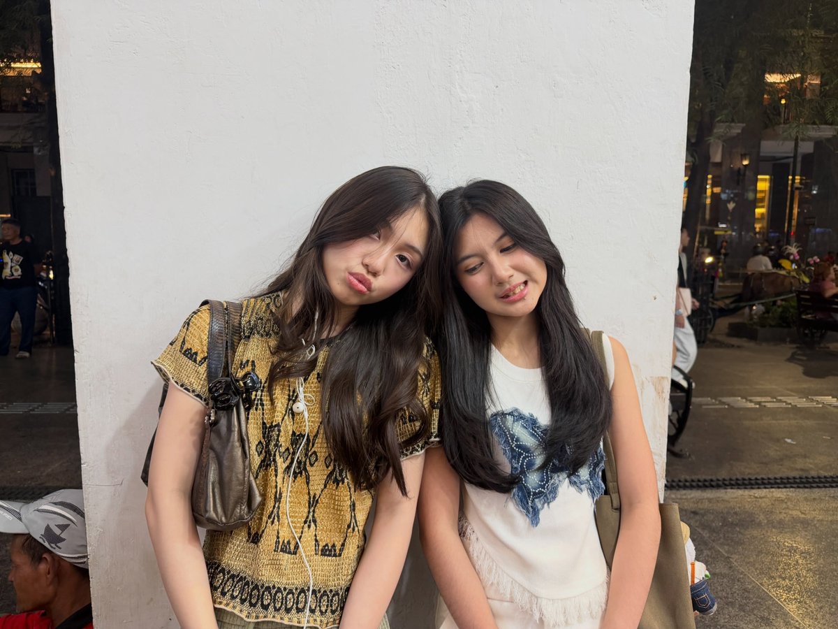 michiegallery's tweet photo. https://t.co/eMwAzDv1ln