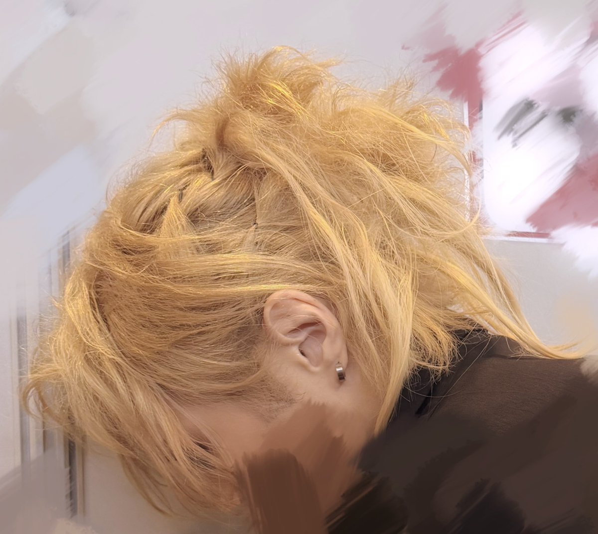 TOMOKA0923's tweet photo. JAPAN EXPO Paris  ２日目！

まもなく鬼龍院翔　登場！

#ヘアメイク
#今日はしっぽついてる
#makeup
#JAPANEXPOParis 
#鬼龍院翔
#shokiryuin https://t.co/YxNt0URULa