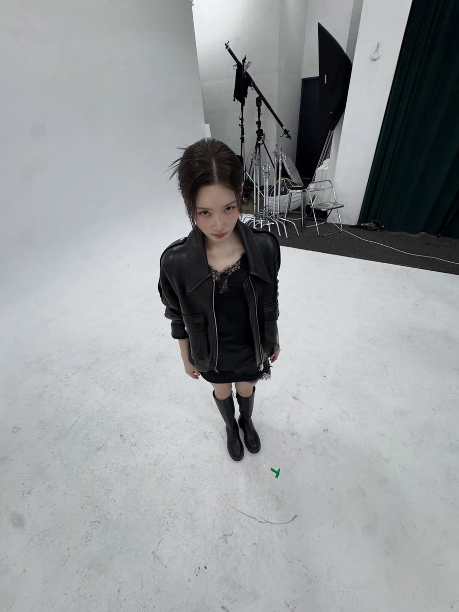 lovely_bunnys's tweet photo. 위에서 찍으면 두배 더 귀여워지지요 https://t.co/gRxcPilmKQ