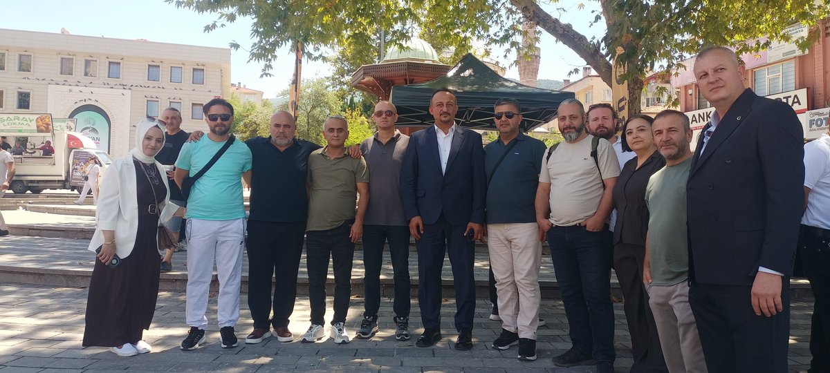 sinan_adatepe's tweet photo. @Yaartos41121435 
@AyseErener41 
@omer_kocali 
@karahasan041
@sinan_adatepe Stajyer çırak Bursada
#StajçıraklıkSgkBaslangıçıOlsun https://t.co/qEdrIxr0U6