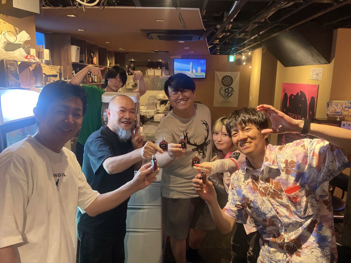 Hk3Ju's tweet photo. 推し活2日目‼️
今日は三宮で最愛の彩花ちゃんと琴さんの交流イベントでした
彩花ちゃんとは会うのが久しぶりだったので全力で楽しめました
イベント後には初めて彩花ちゃんとカラオケデュエットが出来てまた1つ彩花ちゃんの新たな一面が見れて可愛かったです😳
来週もよろしくね🙏
#岡本彩花
#今井琴 https://t.co/fPM2QY2rFM