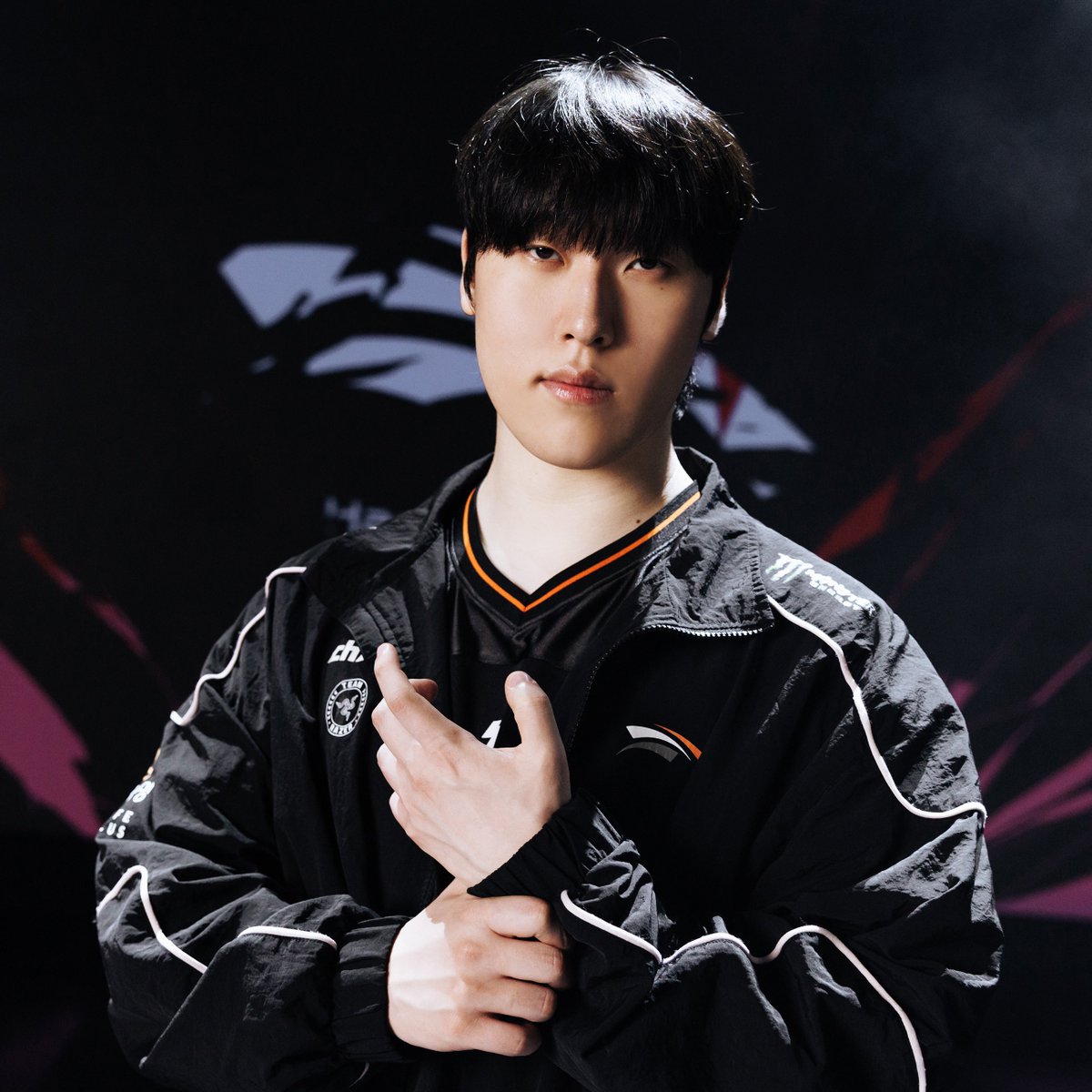 LoL Esports tweet media