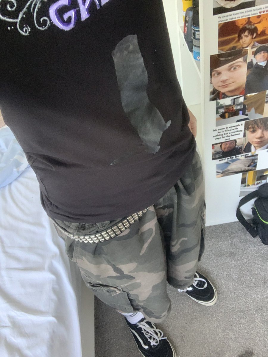 lsdunesalien's tweet photo. FIT FOR ANTHONY DAY YUUUP https://t.co/xxTEgee3hA