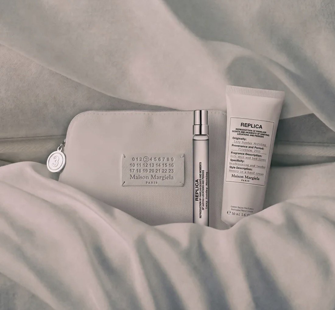 naneebeauty's tweet photo. 메종 마르지엘라 선데이 모닝 세트 • 7/17(금) 오전 10시!

향수 10ml + 핸드크림 + 파우치 세트인데
파우치 너무 탐남...🤍 https://t.co/fvjpFLo2fU