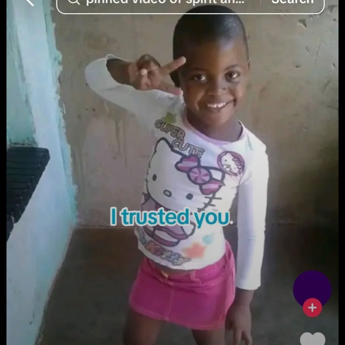 Priscill_Thato's tweet photo. A 15 year old girl is trying to get justice for her sister (6 years old) who was raped by her transport driver Mpho . They live with their grandmother , the perpetrator and his sister are threatening them . PLEASE SHARE UNTIL BABY RETHABILE GETS THE JUSTICE SHE DESERVES . They are based in Limpopo Jane Furse