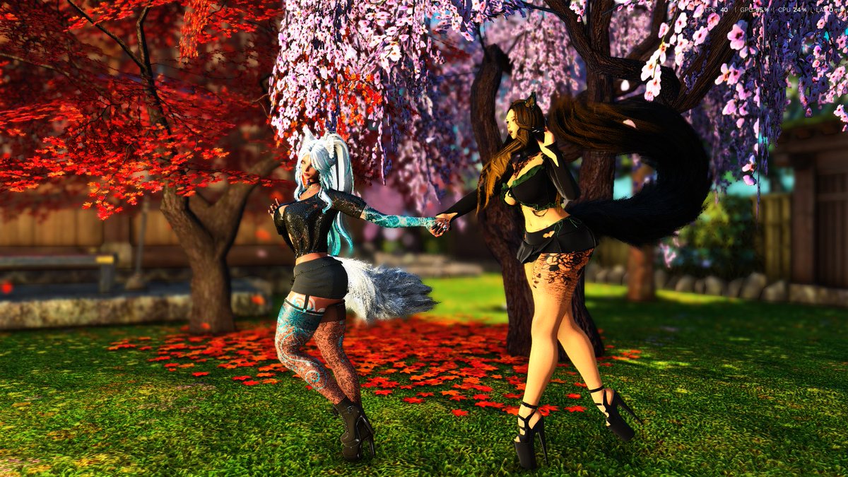 IsNotSoInnocent's tweet photo. After a long night of dancing I came home with my friend @IndiShade69 https://t.co/EcnpDNJIs2
