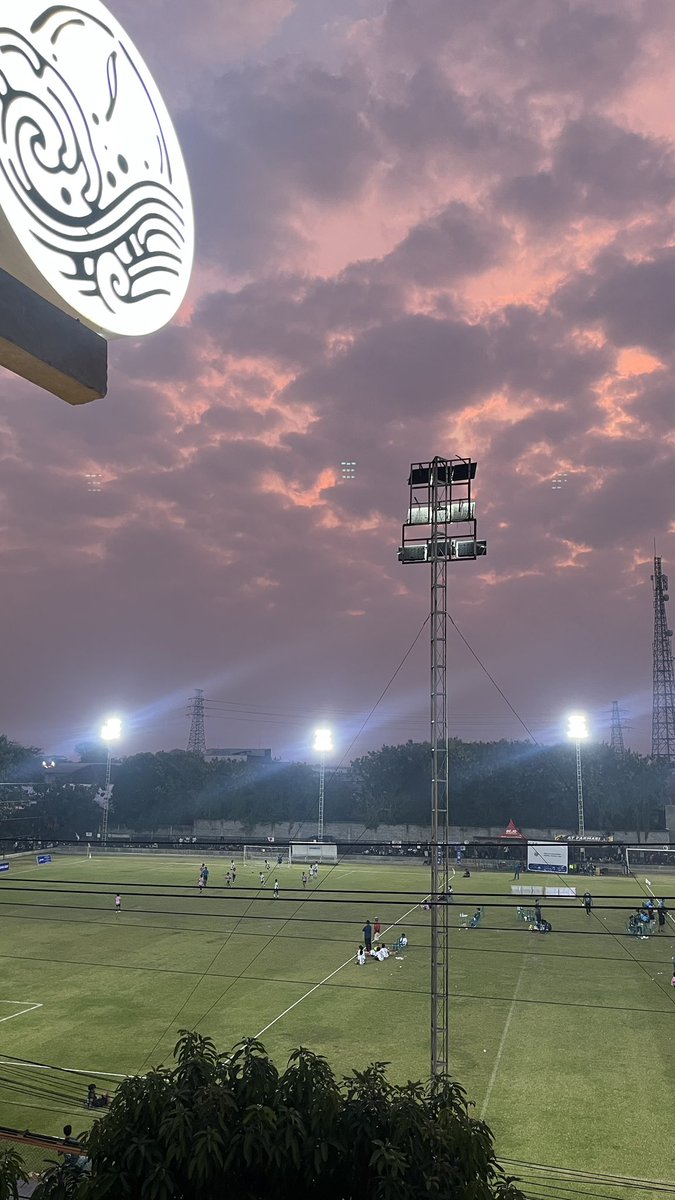 imsocomel's tweet photo. ⚽️⚽️ https://t.co/35p9inShoY