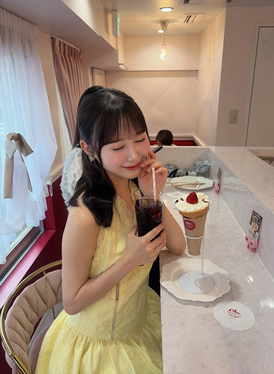 ayamiyo344's tweet photo. お姉さんっぽくしてみたの୨୧ ⟡.·*. https://t.co/fOI51x1GjO
