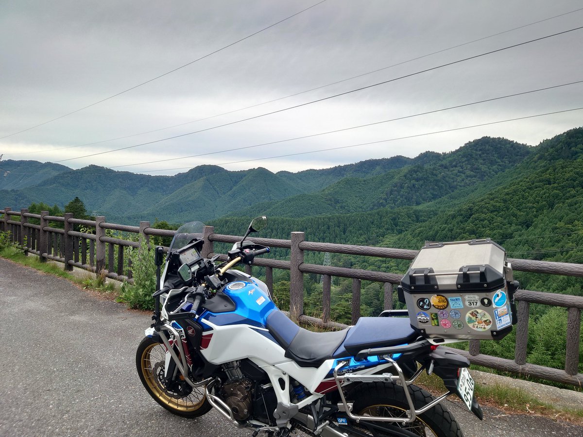 1107ktada's tweet photo. 涼を求めて https://t.co/Jmgt4Yg9iO
