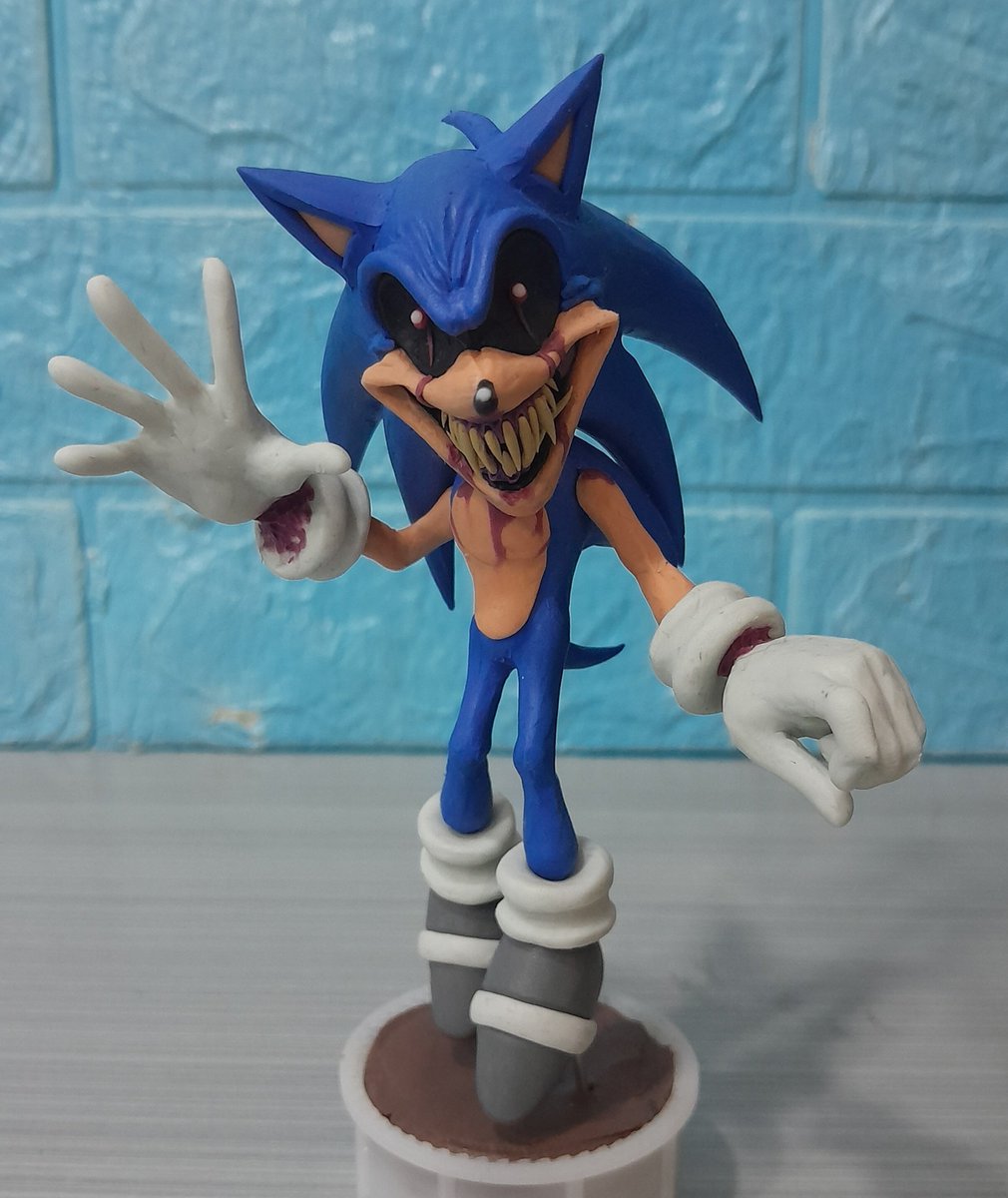 NonsenTheDaniel's tweet photo. #execommunity
#sonicexe
#takeabreather
#briangriffinplush
Grandad and grandchildren, and ye, some old figures of mine. I guess people have forgot I'm also a clay artist https://t.co/JUso80sLAP