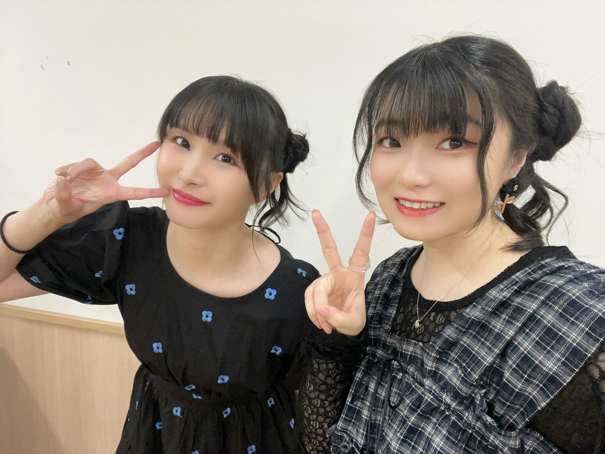 homoto_akina's tweet photo. アリオ八尾でもオフレコでお願いします！
ありがとうございました✨

なんだか自然に言葉がスルスル出てくるイベントでした！
地元トーク沢山出来て良かった☺️

まゆちと色んな話ができたので色々新発見があって楽しかったです✌🏻
ところで全編関西弁なのはかなり希少かもしれない(?)笑

また来たいな〜🫶🏻 #アリオ八尾