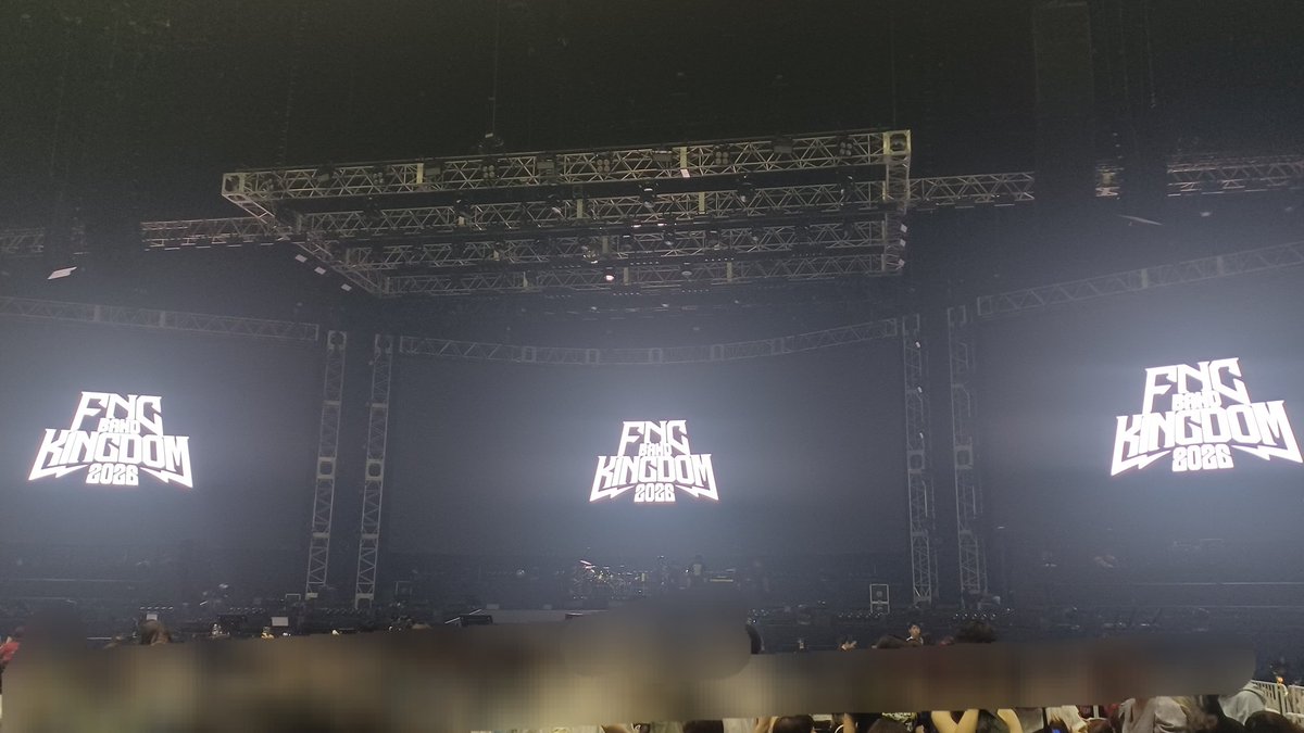 020318AC's tweet photo. FNCBANDKINGDOM2026
今年も楽しかったです！！
最後のえぷのアリガトで泣きそうになった。
疲れたし明日も朝早いので贅沢してグリーン車で帰りまーす😎 https://t.co/ELxh4zBb9c