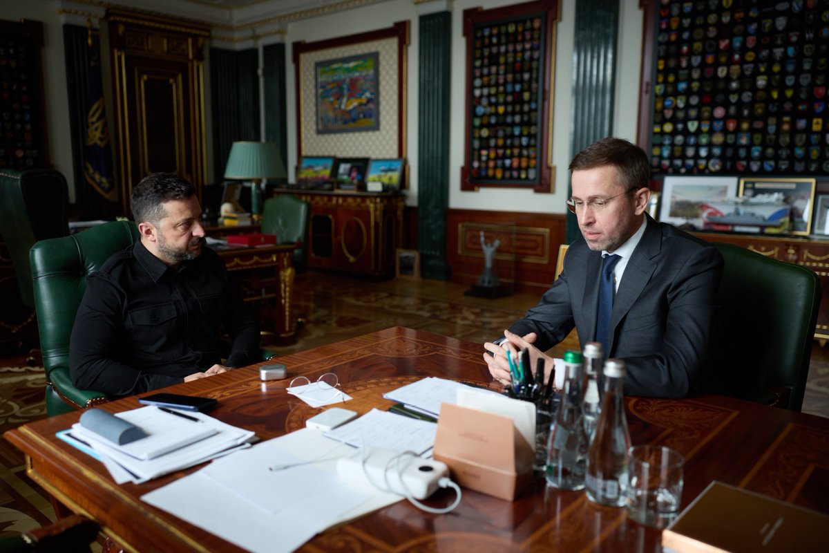 ZelenskyyUa's tweet photo. A report from Sergii Koretskyi. I am grateful for his effective leadership of Ukraine’s strategic state-owned companies, Ukrnafta and Naftogaz. This is an extremely complex sector where many interests intersect, and it is important that Sergii ensured that Ukraine’s national interests were upheld in the operations of these companies. Both Ukrnafta and Naftogaz have achieved the targeted national performance indicators. There are now new challenges due to Russian strikes, particularly against energy infrastructure in border and frontline regions, gas stations, and other facilities. Today, we discussed the steps our country needs to strengthen Ukraine’s resilience and deliver the expected results under our state’s updated political strategy. Glory to Ukraine!