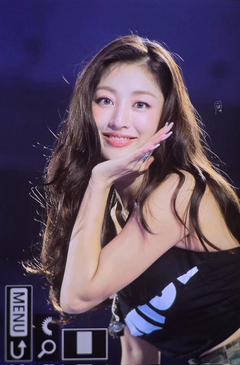 YuangleJYJH's tweet photo. 260712 프리뷰

' 고생해쏘🫶🫶 '

#TWICE #트와이스 #トゥワイス #지효 #JIHYO #ジヒョ https://t.co/1UjcuPnhUx