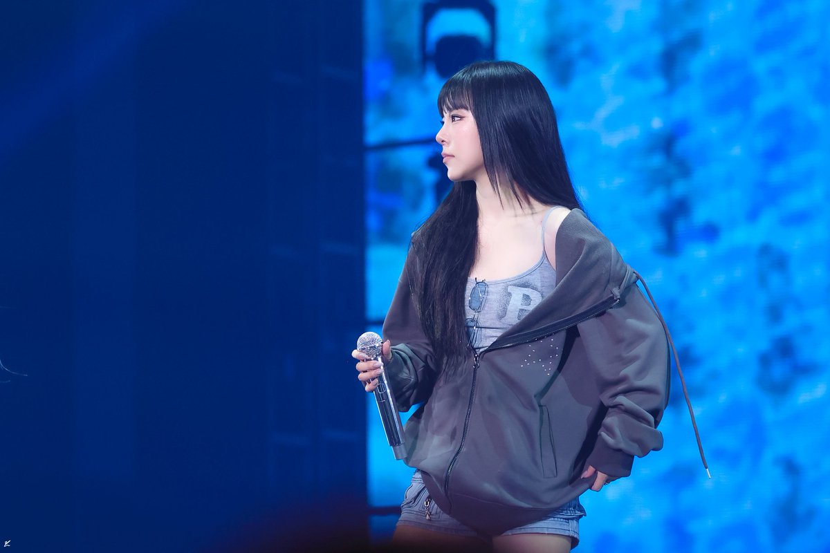mamamooschool's tweet photo. 260619~21 마마무 콘서트 [4WARD] 휘인 (3)

#마마무 #휘인 #MAMAMOO #WHEEIN https://t.co/QgxV1nziG1